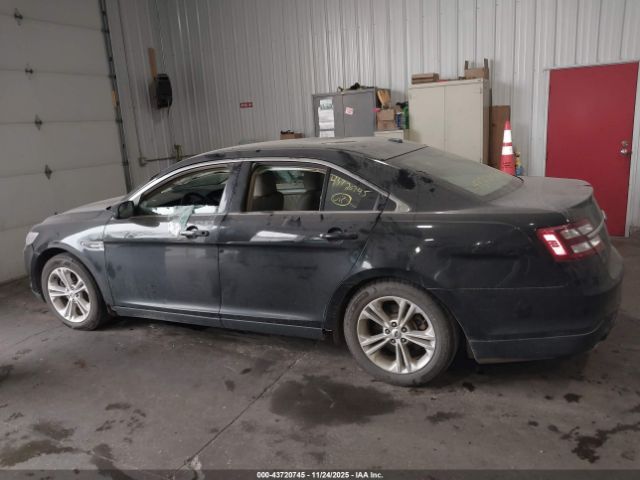 Ford Taurus Sel Image 11