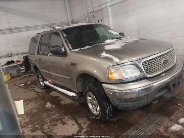  Salvage Ford Expedition