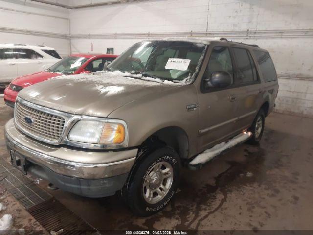 Ford Expedition Xlt Image 3