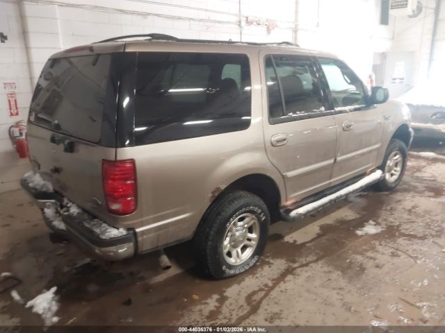 Ford Expedition Xlt Image 8
