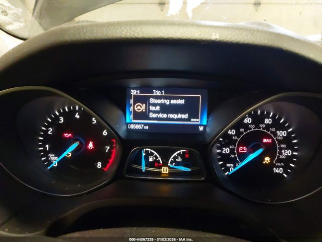 Ford Focus Se Image 11