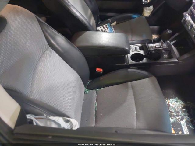 Subaru Legacy 2.5i Sport Image 7