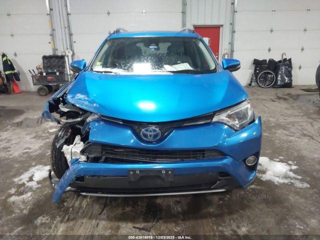 Toyota RAV4 Xle Image 8