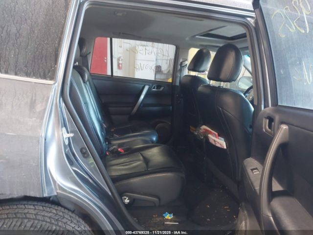 Toyota Highlander Se V6 Image 9