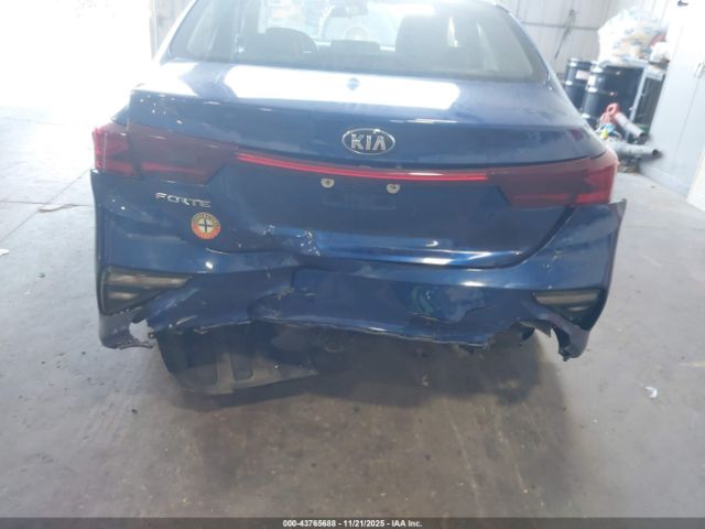 Kia Forte Lxs Image 8