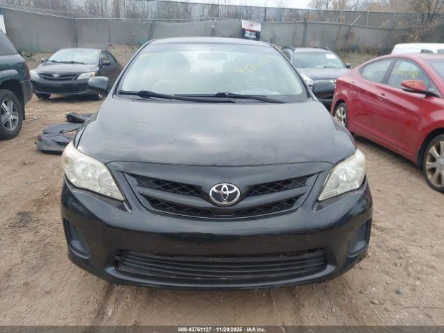 Toyota Corolla Le Image 7