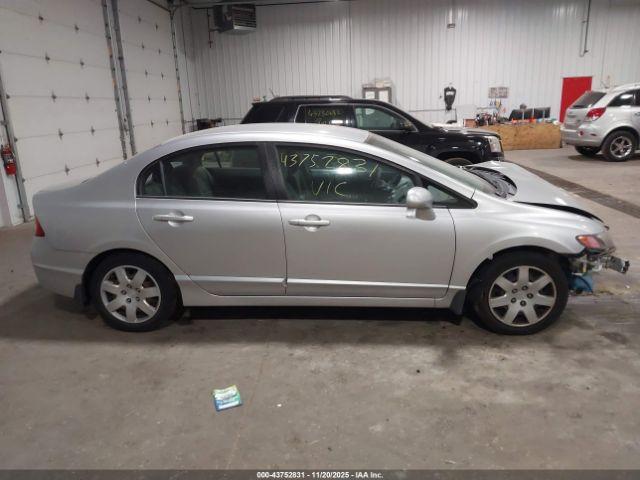 Honda Civic Lx Image 12