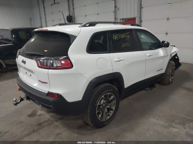 Jeep Cherokee Trailhawk 4x4 Image 4