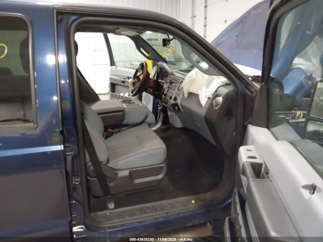 Ford F-250 Xlt Image 14