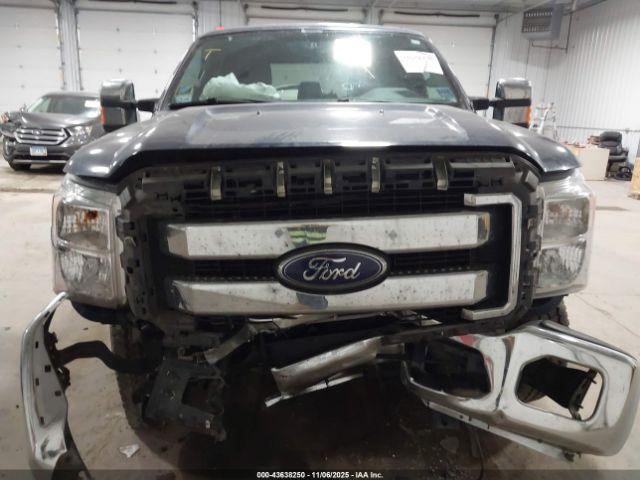 Ford F-250 Xlt Image 8