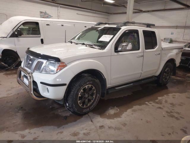 Nissan Frontier Pro-4x Image 9