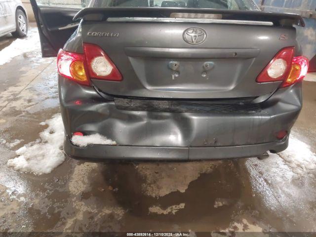 Toyota Corolla S Image 5