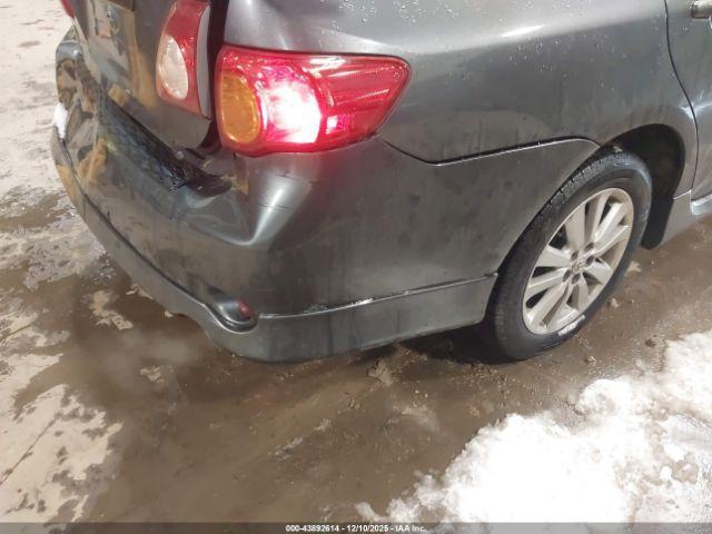 Toyota Corolla S Image 2