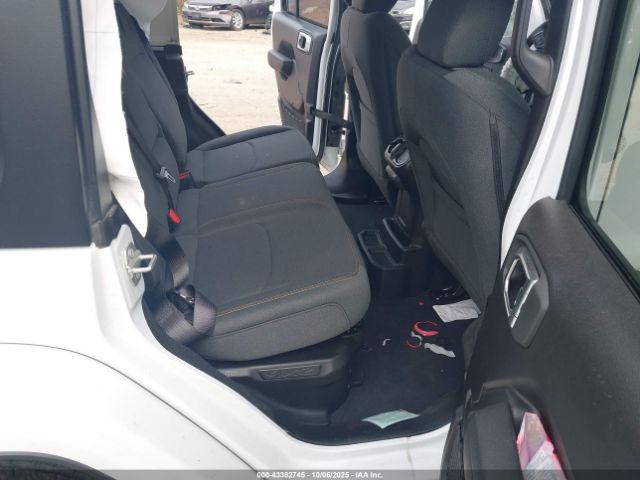 Jeep Wrangler Sport S 4xe Image 12