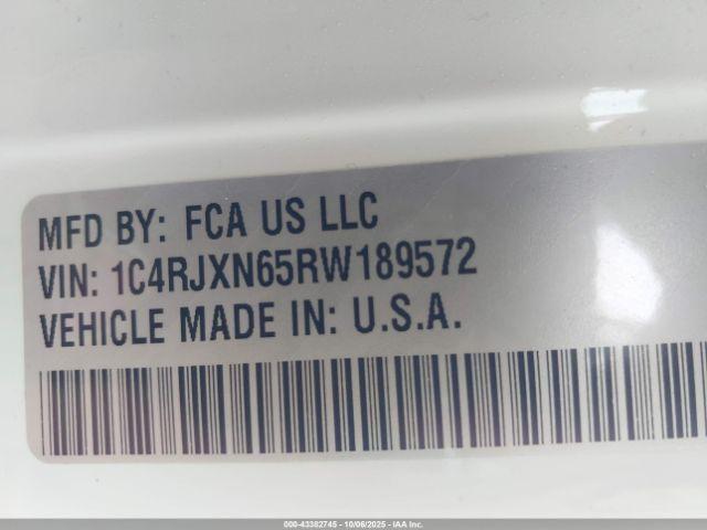 Jeep Wrangler Sport S 4xe Image 8