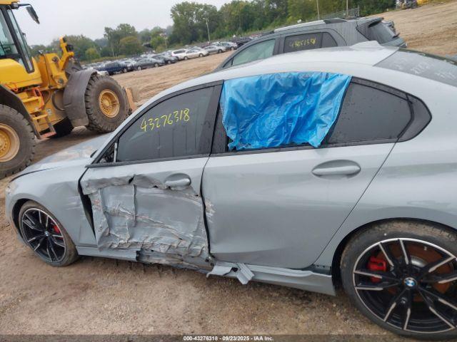 BMW M Series Xdrive Image 12