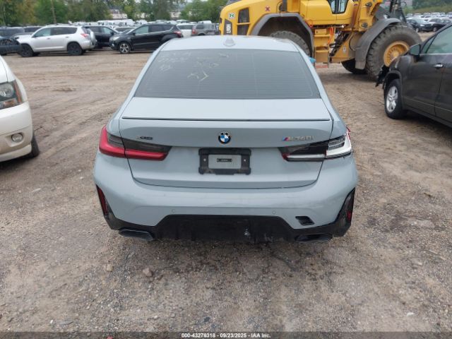 BMW M Series Xdrive Image 3