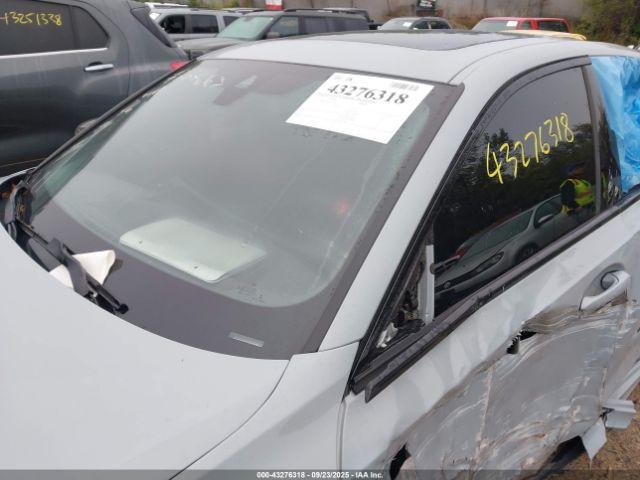 BMW M Series Xdrive Image 9