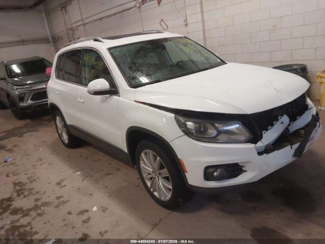  Salvage Volkswagen Tiguan