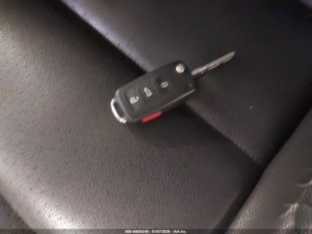 Volkswagen Tiguan Se Image 4