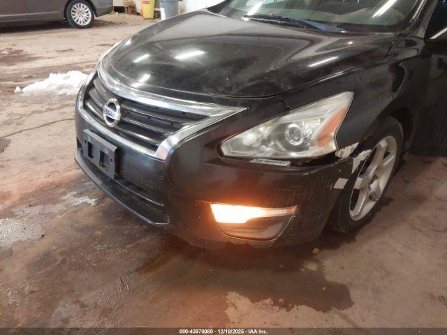 Nissan Altima 2.5 Sv Image 9