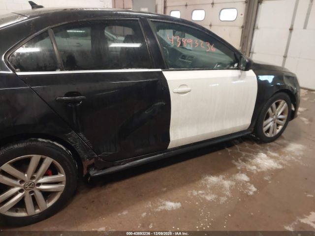 Volkswagen Jetta Gli Image 11