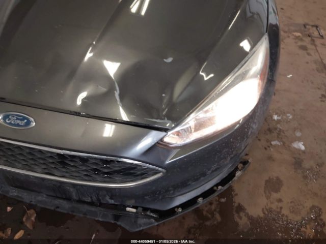 Ford Focus Se Image 6