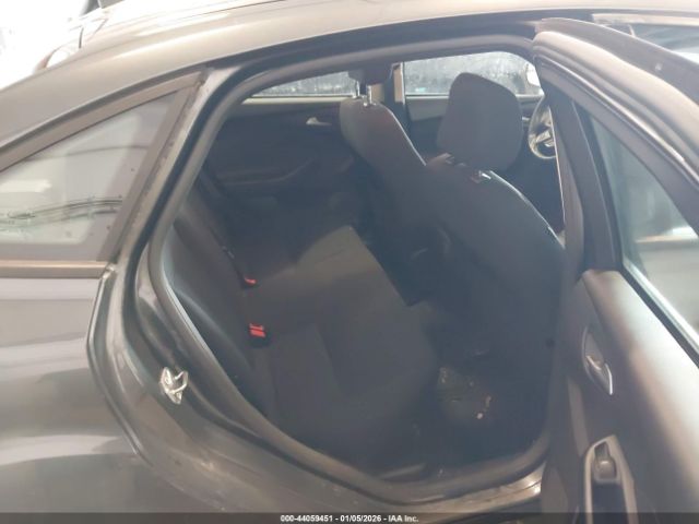 Ford Focus Se Image 3