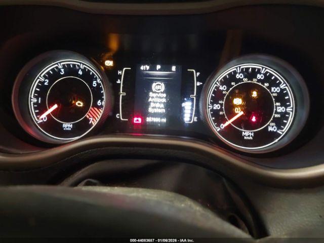 Jeep Cherokee Latitude Image 9