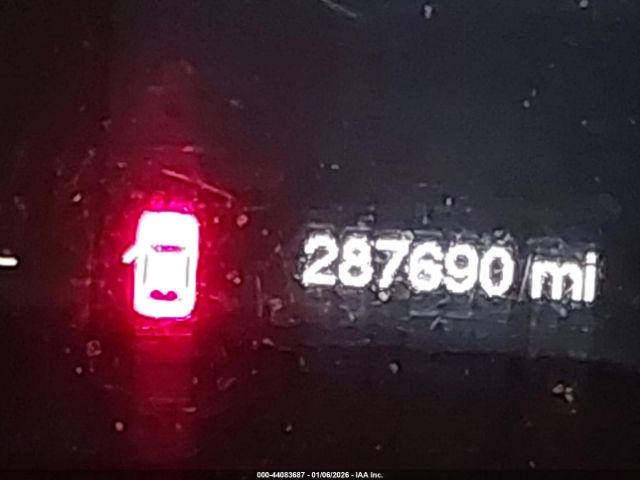 Jeep Cherokee Latitude Image 14