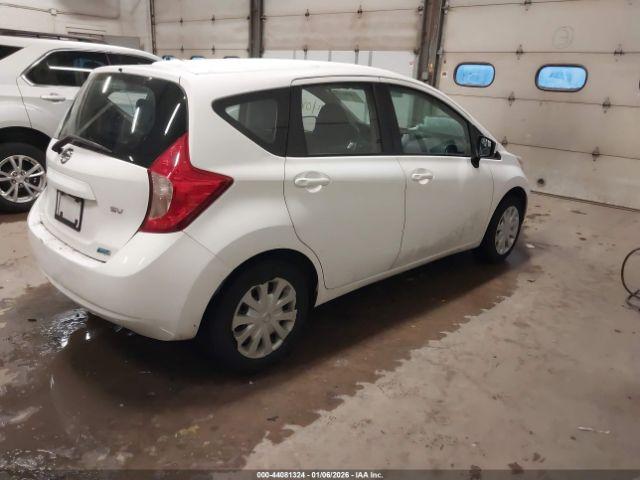 Nissan Versa Image 8
