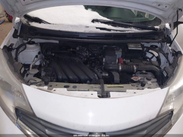 Nissan Versa Image 2