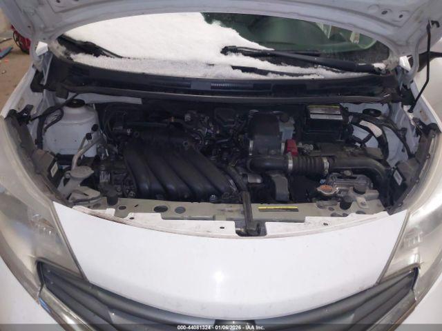 Nissan Versa Image 2