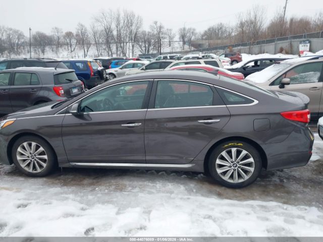 Hyundai SONATA Sport Image 8