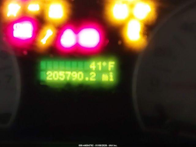 Ford Explorer Xlt Image 6