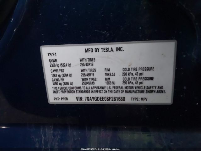 Tesla Model Y Long Range Dual Motor All-wheel Drive Image 10
