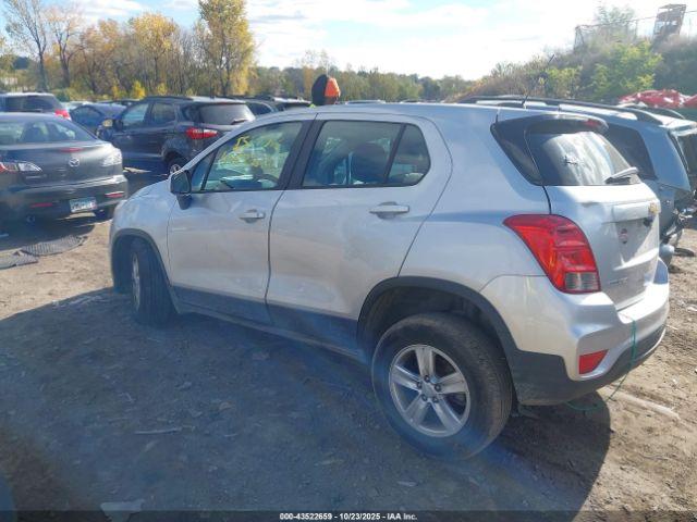 Chevrolet Trax Ls Image 7
