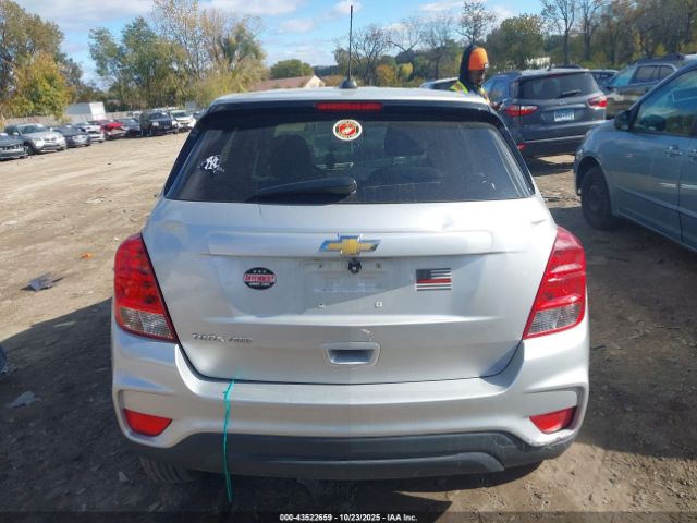 Chevrolet Trax Ls Image 4