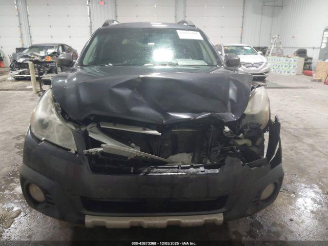 Subaru Outback 2.5i Limited Image 12