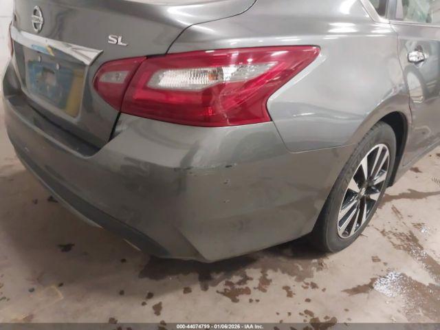 Nissan Altima 2.5 Sl Image 18