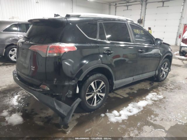 Toyota RAV4 Xle Image 10