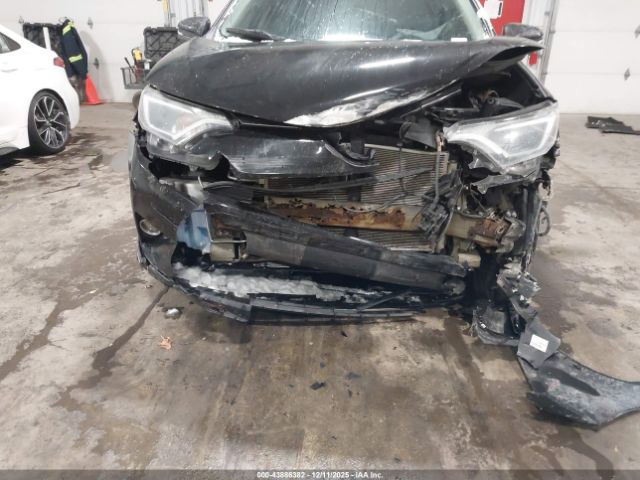 Toyota RAV4 Xle Image 15