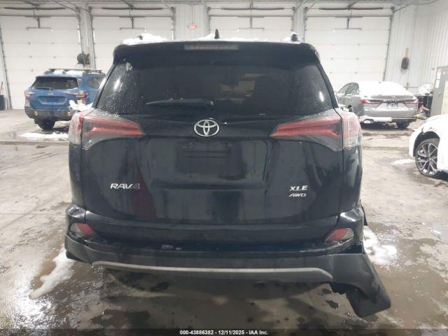 Toyota RAV4 Xle Image 7