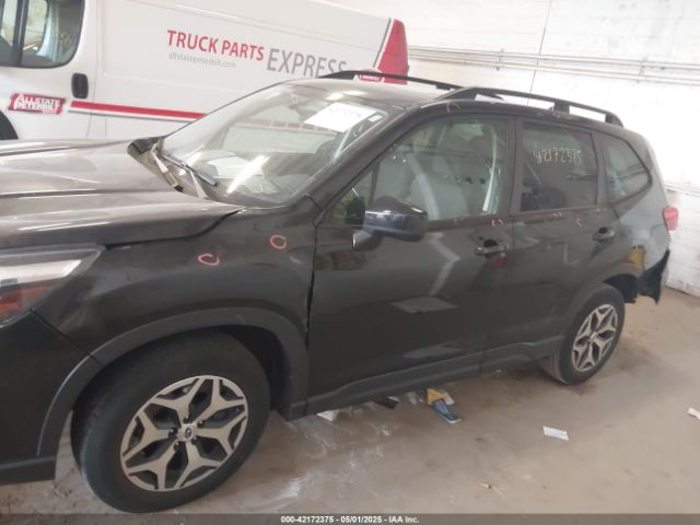 Subaru Forester Premium Image 14