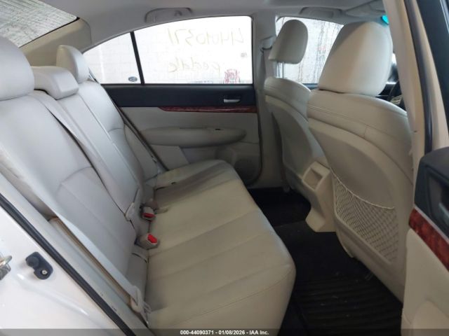 Subaru Legacy 3.6r Limited Image 7