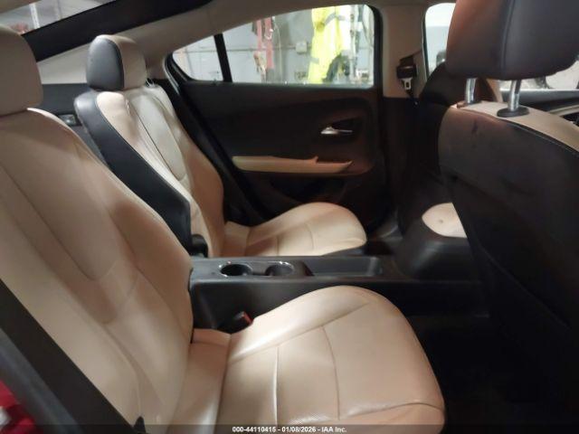 Chevrolet Volt Image 7