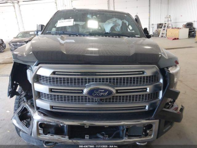 Ford F-150 Platinum Image 16