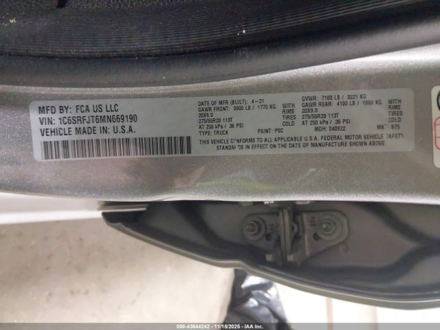 Ram 1500 Laramie  4x4 5'7 Box Image 5