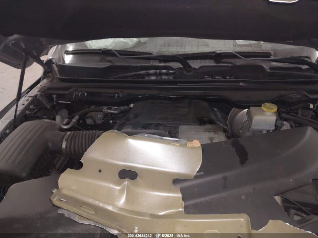 Ram 1500 Laramie  4x4 5'7 Box Image 4