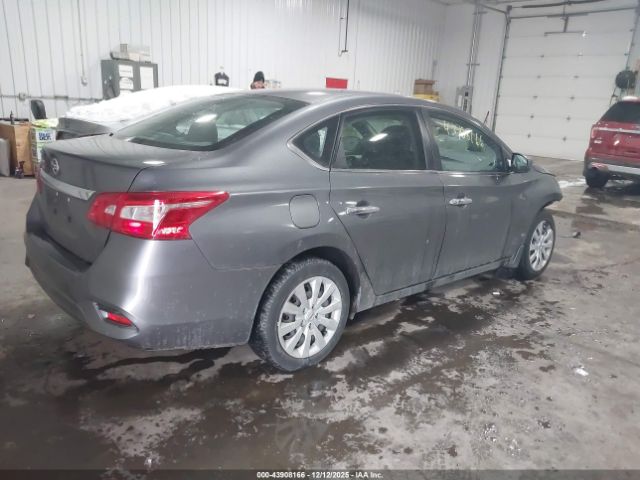 Nissan Sentra S Image 10